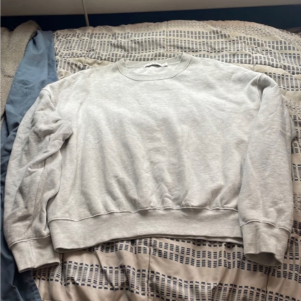 MNML Sweater